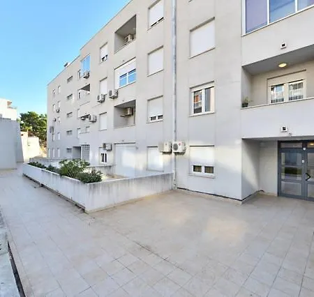 Apartment Betoma